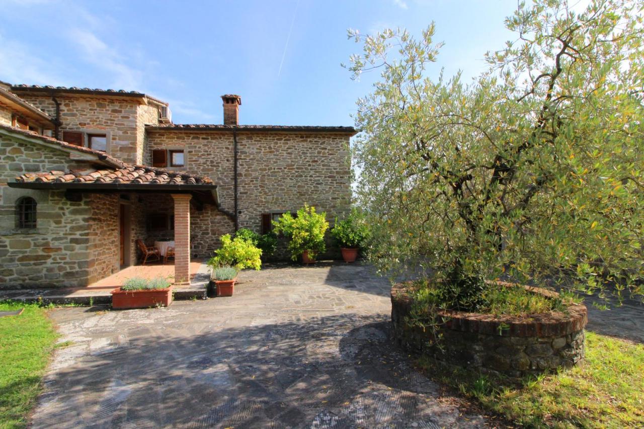 Casale Lorenzo Subbiano Esterno foto