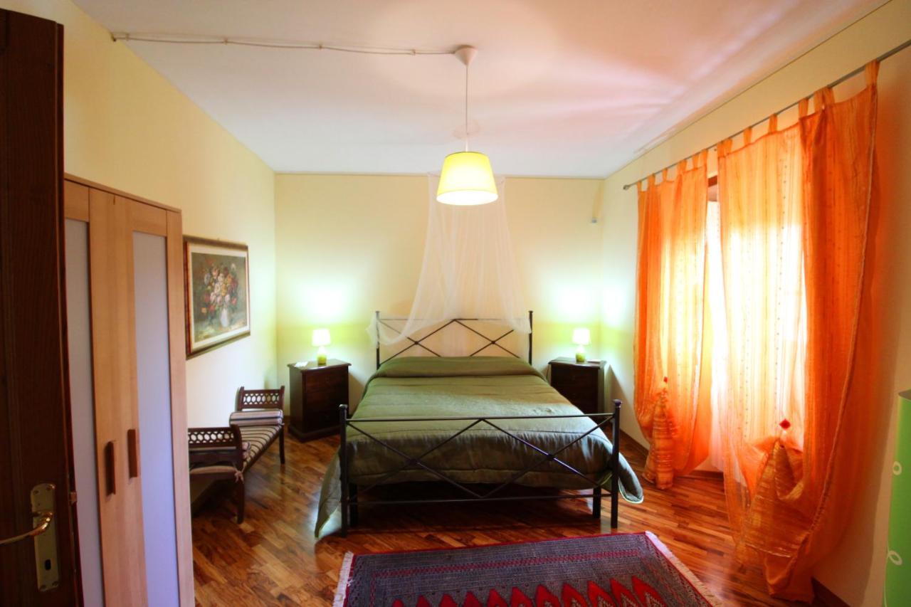 Casale Lorenzo Subbiano Esterno foto