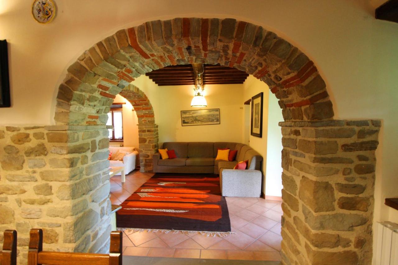 Casale Lorenzo Subbiano Esterno foto