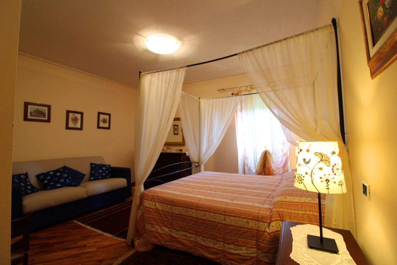 Casale Lorenzo Subbiano Esterno foto